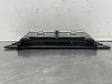 Load image into Gallery viewer, RADIO CONTROL PANEL Jaguar XF XFR 2009 09 2010 10 2011 11 - NW513650

