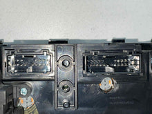 Load image into Gallery viewer, Temp Climate AC Heater Control Volvo S80 2004 04 - NW514010
