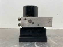 Load image into Gallery viewer, ABS PUMP Volvo S60 V70 S80 2002 02 2003 03 04 05 06 - NW513806
