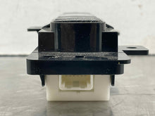 Load image into Gallery viewer, REAR TEMPERATURE CONTROLS Nissan Pathfinder 13 14 15 16 17 - NW514474
