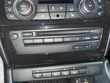 Load image into Gallery viewer, RADIO BMW 128i 135i 323i 328i 335i M3 X1 Z4 11 12 13 14 15 16 - NW514568
