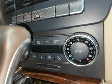 Load image into Gallery viewer, FRONT TEMPERATURE CONTROLS C250 C300 C350 C63 CLS550 CLS63 12-13 - NW514933
