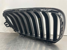 Load image into Gallery viewer, Grille  BMW 228I 2016 - NW514928
