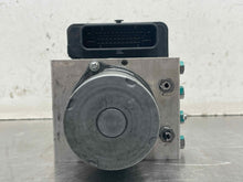 Load image into Gallery viewer, ABS Pump  MERCEDES SPRINTER 2500 2021 - NW514729
