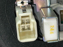 Load image into Gallery viewer, OUTER TAIL LIGHT LAMP Toyota Camry 2010 10 2011 11 Left - NW515077
