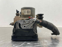 Load image into Gallery viewer, ABS Pump  SIERRA 1500 PICKUP 2015 - NW515156
