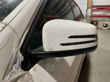 Load image into Gallery viewer, SIDE VIEW DOOR MIRROR E250D E300 E350 E400 E550 E63 11-14 Left - NW515242
