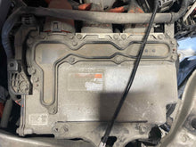 Load image into Gallery viewer, Inverter  LEXUS CT200H 2012 - NW515709
