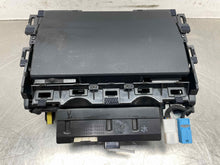 Load image into Gallery viewer, Info-Gps Screen  LEXUS CT200H 2012 - NW515853

