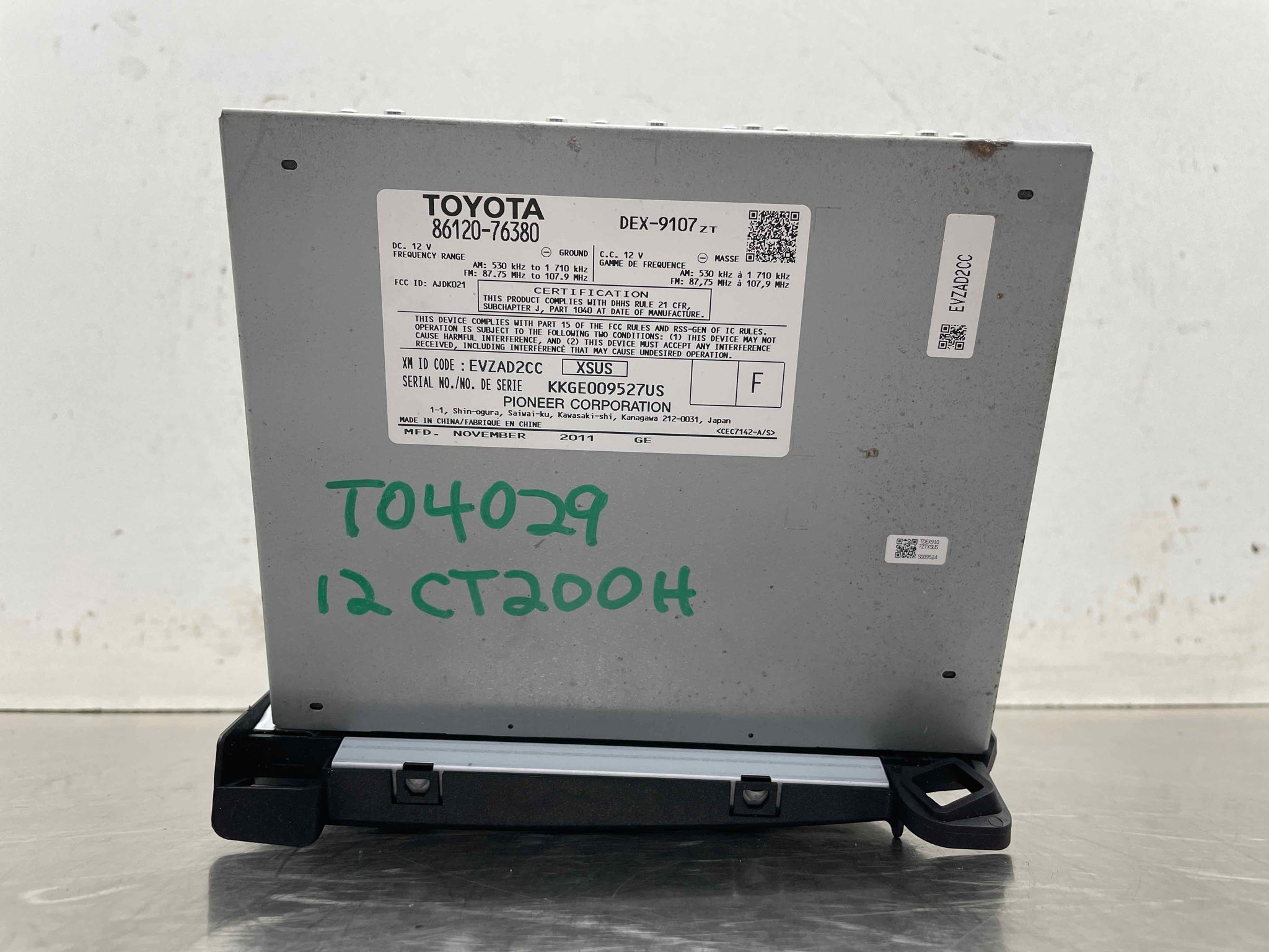 RADIO Lexus CT200H 2011 11 2012 12 - NW515931 – Tom's Foreign Auto