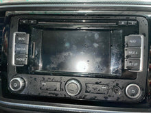 Load image into Gallery viewer, CD PLAYER RADIO Volkswagen Beetle Jetta Passat 11 12 13 14 - NW516416
