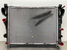 Load image into Gallery viewer, RADIATOR CL500 S430 S500 S55 2000 00 01 02 03 04 - 06 - NW516404
