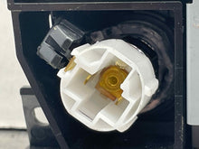 Load image into Gallery viewer, REAR TEMPERATURE CONTROLS Vanden Pl XJ XJL XJR 2010-2015 - NW516741
