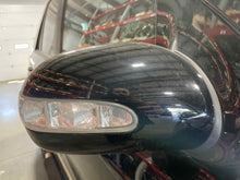 Load image into Gallery viewer, SIDE VIEW DOOR MIRROR ML320 ML350 ML500 ML550 ML63 06 07 08 Right - NW516649
