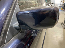 Load image into Gallery viewer, Side View Door Mirror  BMW 525I 2003 - NW516644
