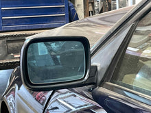 Load image into Gallery viewer, Side View Door Mirror  BMW 525I 2003 - NW516644
