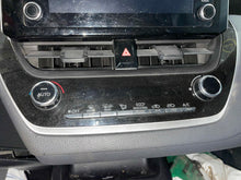 Load image into Gallery viewer, TEMPERATURE CONTROLS Corolla 2019 19 2020 20 2021 21 2022 22 - NW517291
