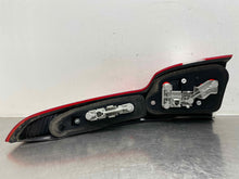 Load image into Gallery viewer, TAIL LIGHT LAMP ASSEMBLY Volvo V50 2005 05 2006 06 2007 07 Left - NW517566
