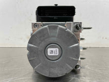 Load image into Gallery viewer, ABS Pump Mazda 3 2020 - NW516940
