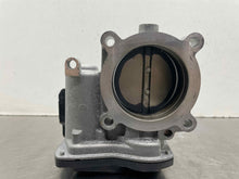 Load image into Gallery viewer, Throttle Body Mazda 3 2020 - NW517549
