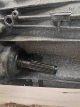 Load image into Gallery viewer, TRANSMISSION Mercedes-Benz E350 E550 E63 2010 10 AWD - NW518063
