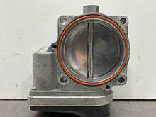 Load image into Gallery viewer, THROTTLE BODY BMW 650i 550i 750i X5 2006 06 2007 07 08 09 10 - NW518521
