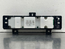Load image into Gallery viewer, REAR TEMPERATURE CONTROLS Infiniti QX56 QX80 2011-2019 - NW518351

