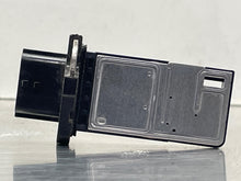Load image into Gallery viewer, Mass Air Flow Sensor Meter MAF EX35 EX37 FX35 FX37 FX50 G25 G35 03-15 - NW518133
