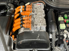 Load image into Gallery viewer, INVERTER Volkswagen Jetta 2013 13 2014 14 2015 15 2016 16 - NW518217
