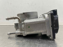 Load image into Gallery viewer, THROTTLE BODY Camry Highlander Rav 4 Avalon 05 06 - 10 - NW518523
