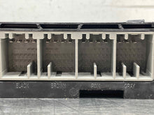 Load image into Gallery viewer, BODY CONTROL MODULE BCM COMPUTER Regal Verano SRX Cruze13-17 - NW519120
