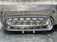 Load image into Gallery viewer, THROTTLE BODY Camry Highlander Rav 4 Avalon 05 06 - 10 - NW519381
