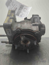 Load image into Gallery viewer, TRANSFER CASE Toyota Rav4 06 07 08 09 10 11 12 - NW519377

