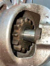 Load image into Gallery viewer, [INVENTORYCAR_YEAR_MAKE_MODEL] STARTER MOTOR - NW519689
