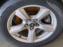 Load image into Gallery viewer, WHEEL RIM Mustang 15-19 17x7-1/2 ALUM 17x7-1/2, 5 lug, 4-1/2" - NW519732

