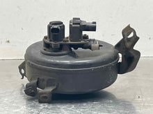 Load image into Gallery viewer, Suspension Air Compressor Pump  LEXUS GX470 2005 - NW519455
