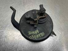 Load image into Gallery viewer, Suspension Air Compressor Pump  LEXUS GX470 2005 - NW519455
