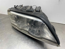 Load image into Gallery viewer, HEADLIGHT LAMP ASSEMBLY BMW X5 2001 01 Right - NW519586
