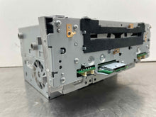 Load image into Gallery viewer, RADIO Mercedes-Benz C250 C300 C350 C63 2012 12 - NW519647
