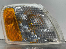 Load image into Gallery viewer, PARKLAMP Volkswagen Passat 1998 98 1999 99 2000 00 2001 01 Left - NW519554
