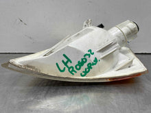 Load image into Gallery viewer, PARKLAMP Volkswagen Passat 1998 98 1999 99 2000 00 2001 01 Left - NW519554
