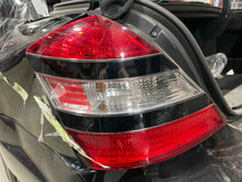 Load image into Gallery viewer, TAIL LIGHT LAMP ASSEMBLY S450 Cdn S550 S600 S63 S65 SL55 07-09 Left - NW520179
