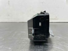 Load image into Gallery viewer, Temperature Controls Mercedes-Benz SL55 2009 - NW519990
