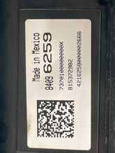 Load image into Gallery viewer, Info-Gps Screen  SILVERADO 1500 PICKUP 2017 - NW520008
