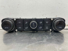 Load image into Gallery viewer, Temperature Controls  SILVERADO 1500 PICKUP 2017 - NW519985
