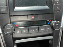 Load image into Gallery viewer, TEMPERATURE CONTROLS Toyota Camry 2015 15 2016 16 2017 17 - NW520614
