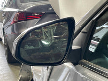 Load image into Gallery viewer, SIDE VIEW DOOR MIRROR Toyota Camry 2015 15 2016 16 2017 17 Left - NW520418
