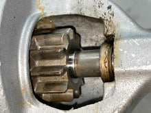 Load image into Gallery viewer, [INVENTORYCAR_YEAR_MAKE_MODEL] STARTER MOTOR - NW520858
