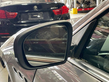 Load image into Gallery viewer, Side View Door Mirror   2017 - NW520412
