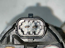 Load image into Gallery viewer, [INVENTORYCAR_YEAR_MAKE_MODEL] STARTER MOTOR - NW521561
